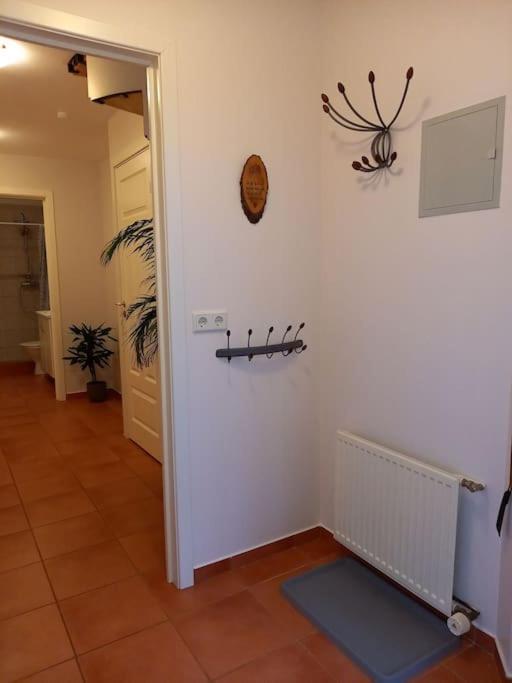 Apartamento Þorsmoerk Farm 12 Min From Akureyri Svalbarthseyri Exterior foto